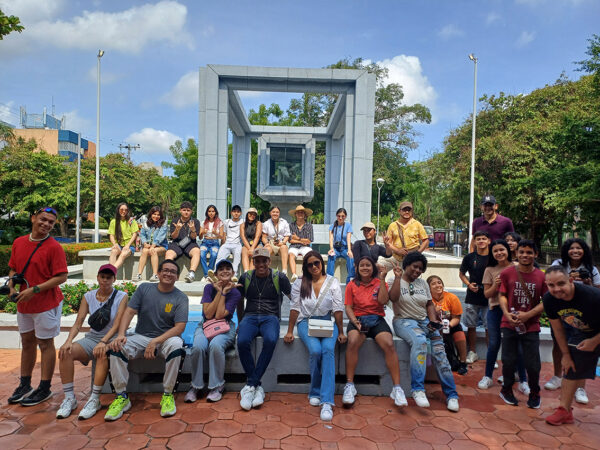 Caminata Fotográfica de estudiantes de Comunicación Social  por el Centro Histórico de Barranquilla Foto: Miguel Ángel González Tenias