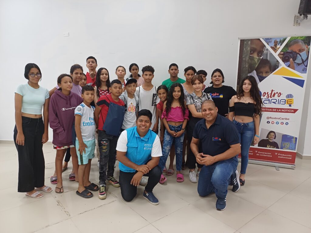 Jóvenes participan en el Semillero de Comunicadores Comunitarios en el departamento Atlántico
