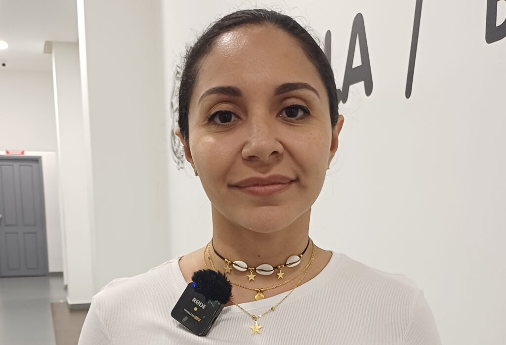 Lucía Avendaño Gelves, directora de “Barranquilla Cómo Vamos” plan de convalidar títulos para la inclusión productiva de migrantes