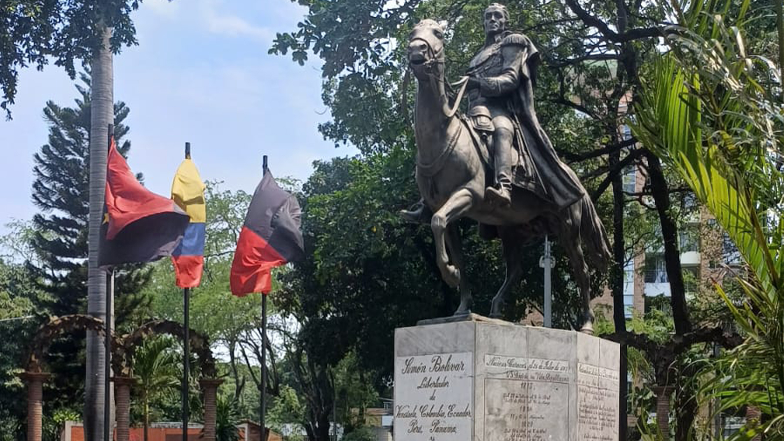 Plaza Simón Bolívar
