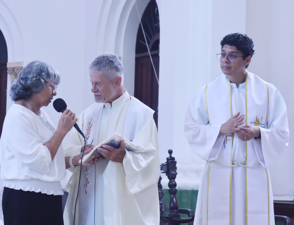 Parroquia Chiquinquirá y padres claretianos