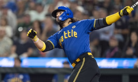 Orgullo venezolano en Seattle con Suárez, Rivas y Bazardo