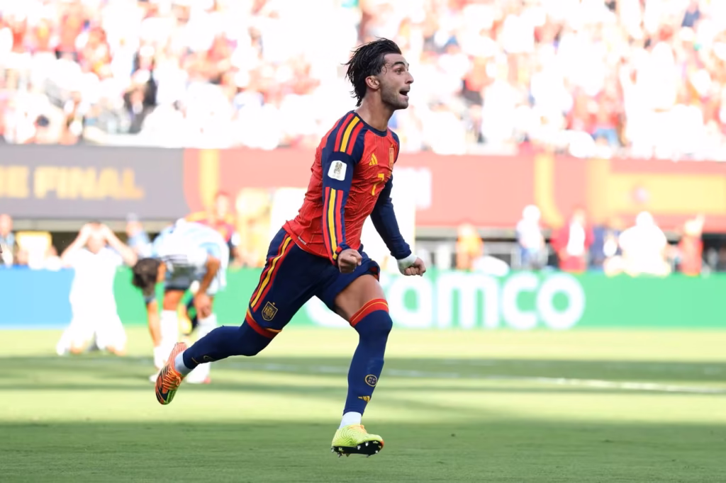 Ferrán Torres puso a ganar a España | Foto: Cortesía FIFA.com