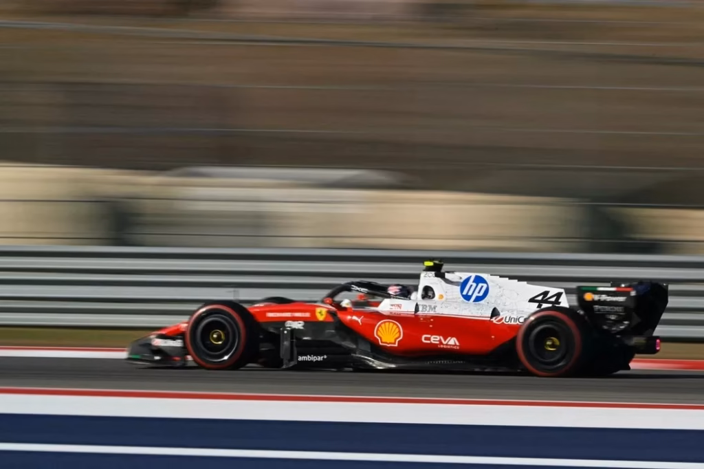 Lewis Hamilton al mando del SF26 buscará el podio | Foto: Cortesía F1.com
