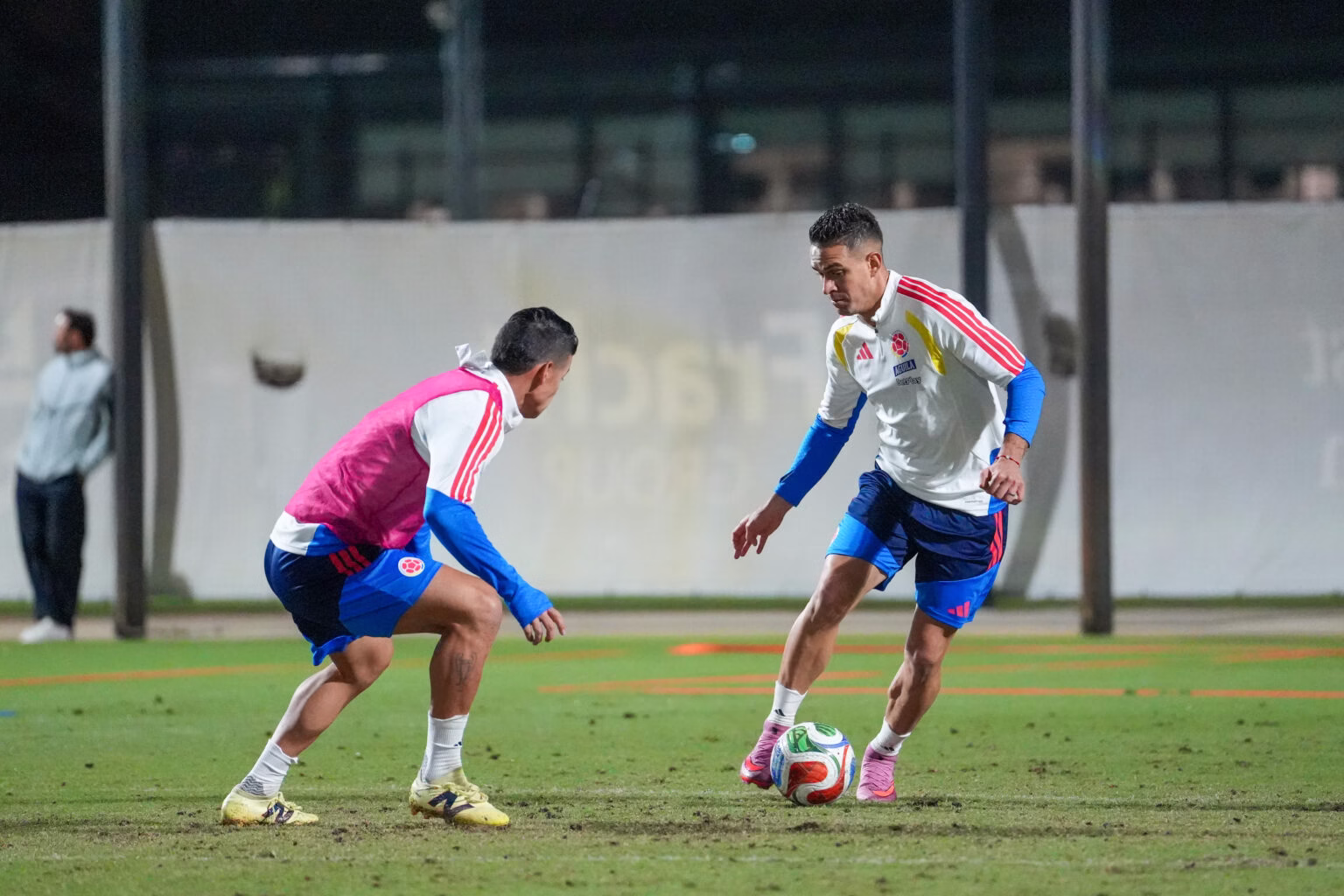 James Rodríguez y Rafael Santos Borré entrenan | Foto: Cortesía FCF.com