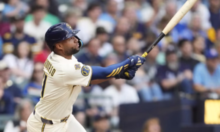 Explosión de emociones en el inicio de la postemporada en la MLB
