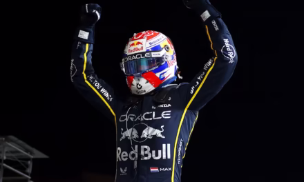 Verstappen revive sus opciones al título tras caótica noche en Las Vegas