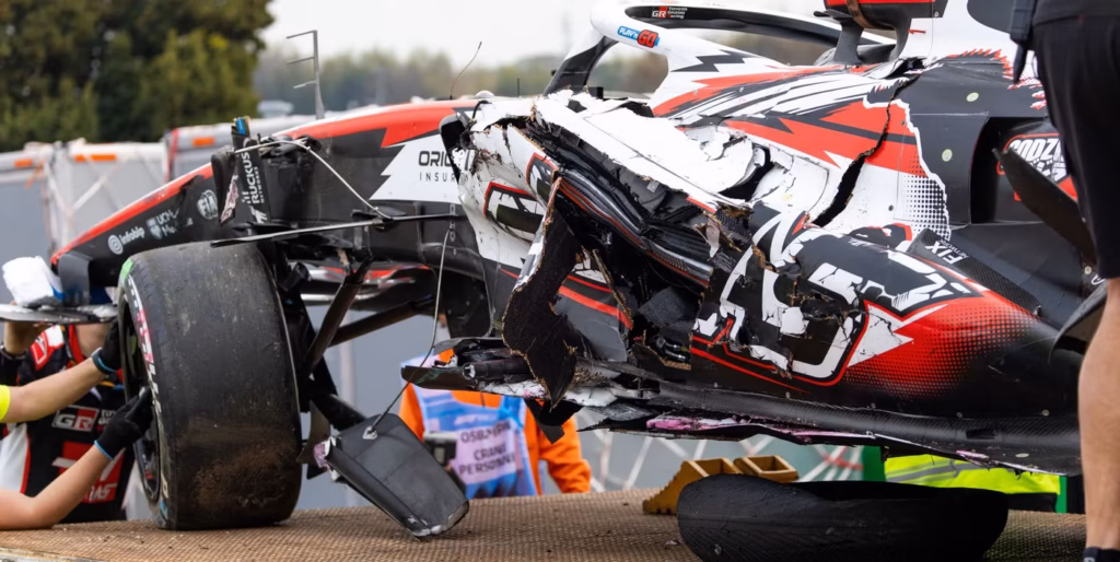 El monoplaza de Oliver Bearman destruido | Foto: Cortesía F1.com