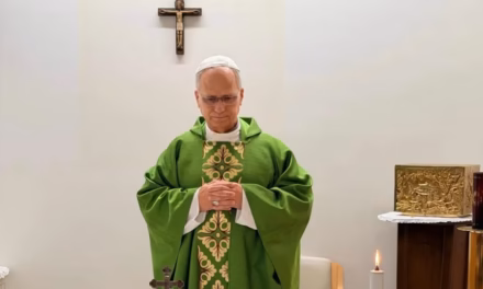 El papa León XIV se recupera tras una cirugía