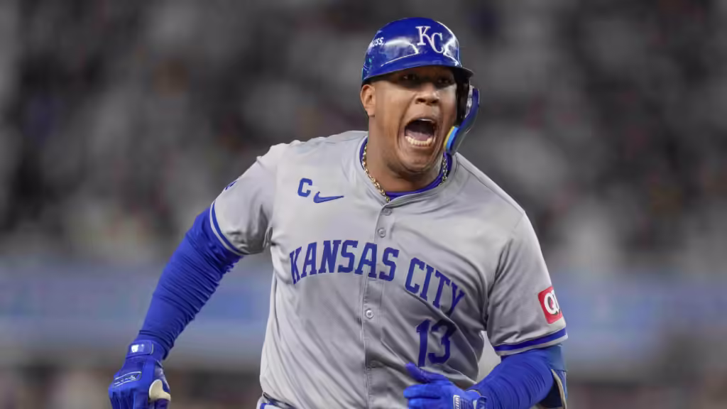 Salvador Pérez sigue dejando su huella con los Reales | Foto: Cortesía MLB.com