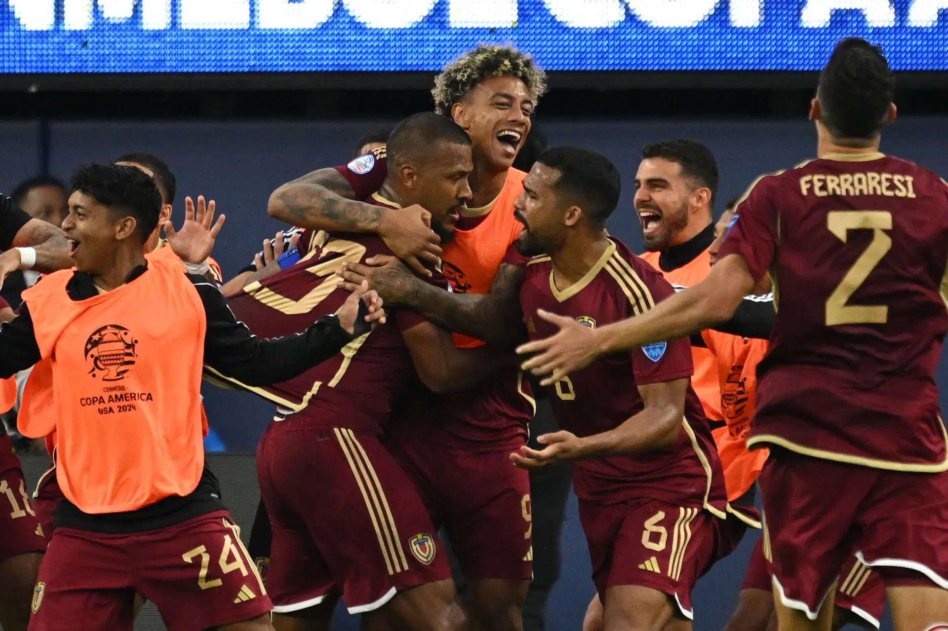 Salomón Rondón festejó el gol ante México. Foto: Cortesía CopaAmérica.com