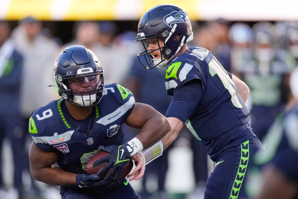 San Darnold y Kennet Walker III | Foto: Cortesía NFL.com