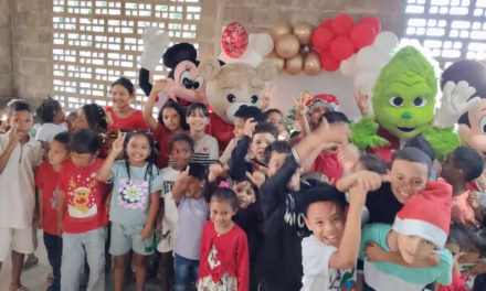 Regalos y sonrisas para los niños y niñas de Pinar del Río