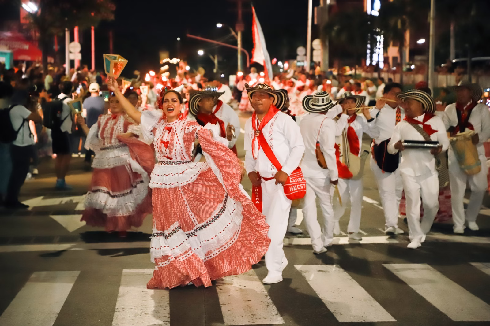 La Noche de Faroles y Tambores exalta los 50 años de trayectoria de Carmen Meléndez y su aporte al Carnaval de Barranquilla