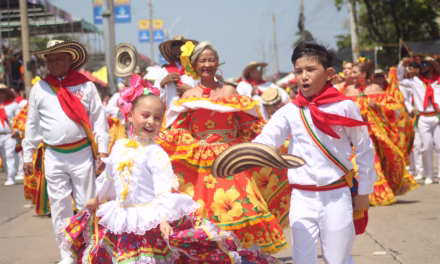 Mujeres guardianas de la cumbia y la tradición