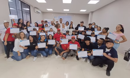 IsraAID Colombia fortalece a 53 emprendedores en el Atlántico
