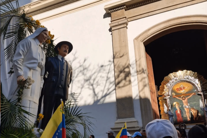 Doctor Hernández y Madre Rendiles