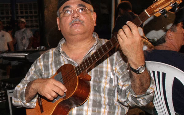 Fallece Renato Aguirre: el «Poeta Diamantino» de la Gaita zuliana