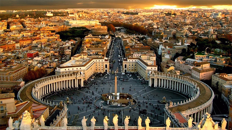La plaza de San Pedro del Vaticano, reunirá a miles de visitantes de todo el mundo para disfrutar del evento en vivo que ofrecerán grandes artistas en pro de la fraternidad y la paz mundial.